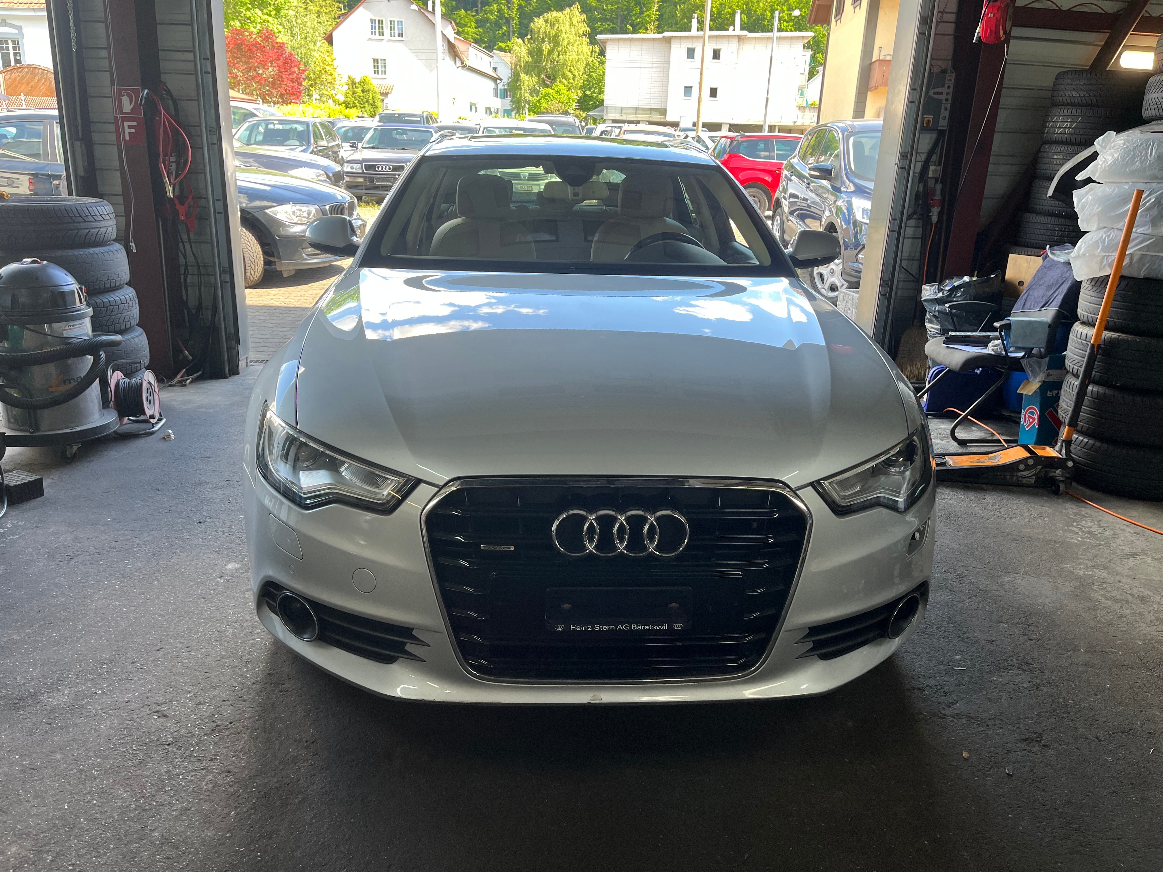 Car photo