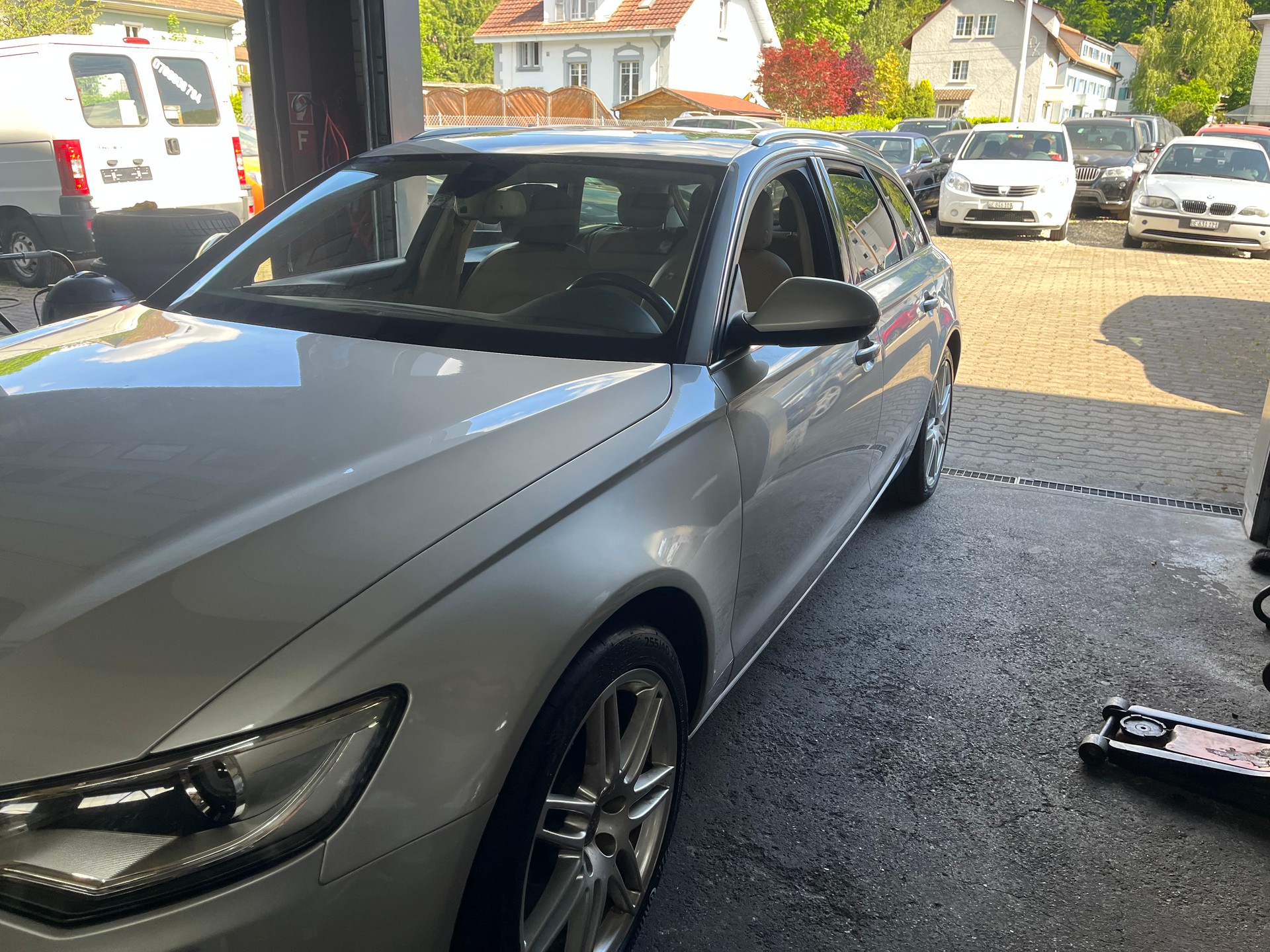 AUDI A6 Avant 3.0 TDI V6 multitronic-image-2