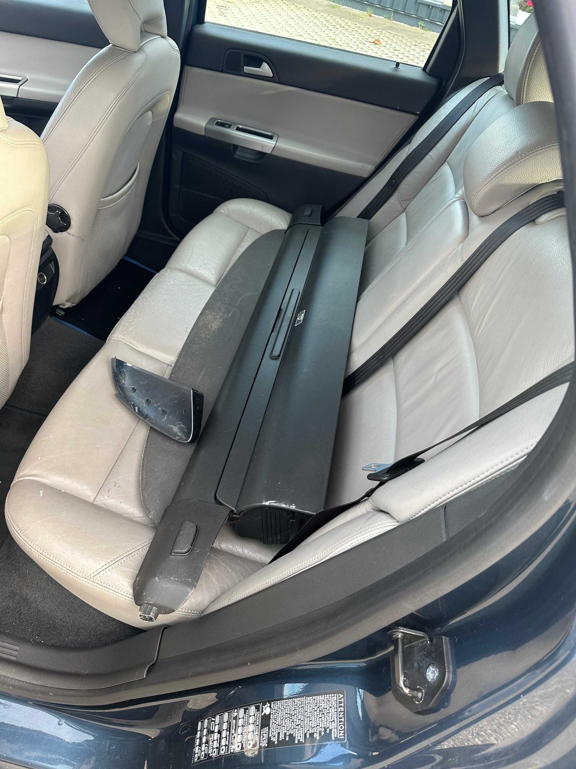 VOLVO V50 2.0D Summum-image-4