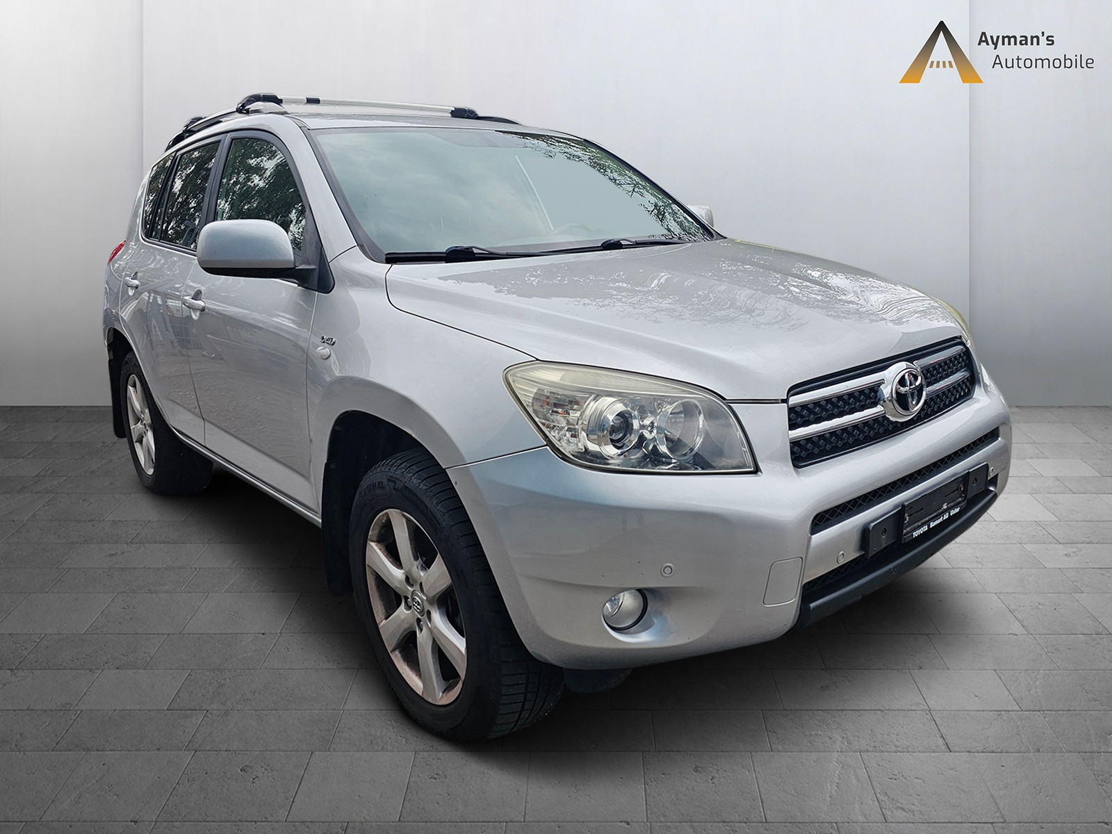 TOYOTA RAV-4 2.2D-4 D Linea Luna-image-2