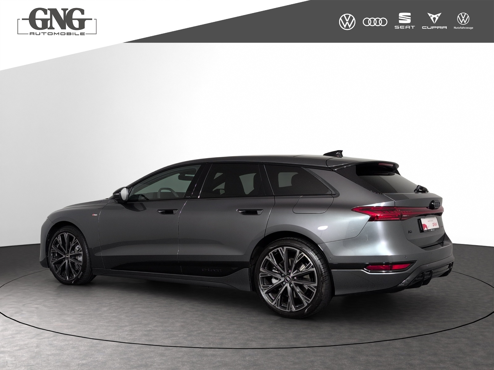 AUDI A6 Avant e-tron quattro-showroom-element-1