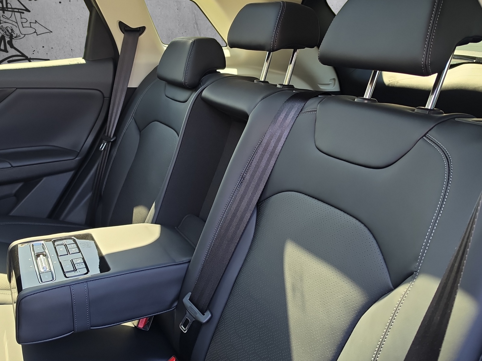 BAIC X75 1.5 Premium-image-9