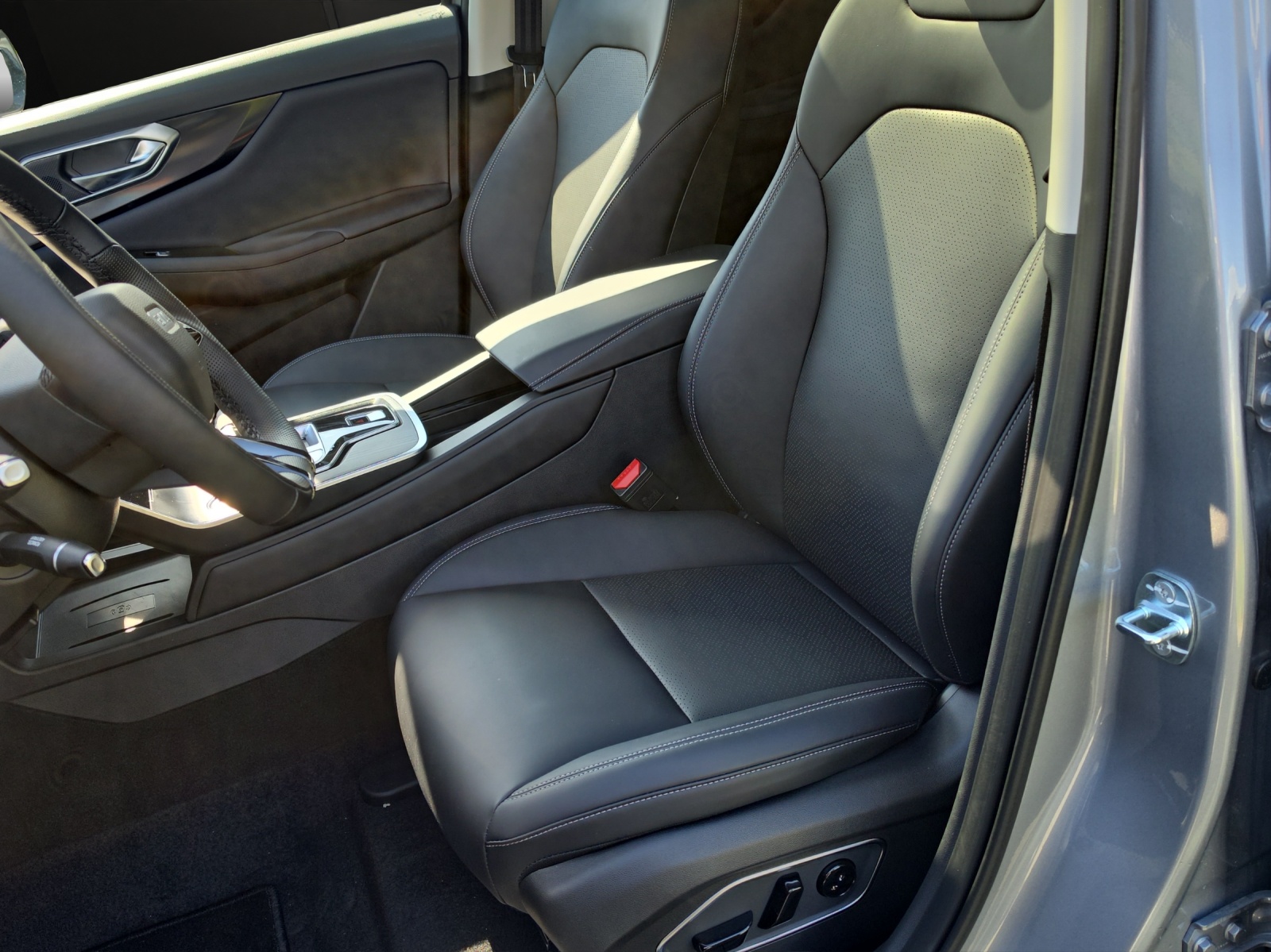 BAIC X75 1.5 Premium-image-5
