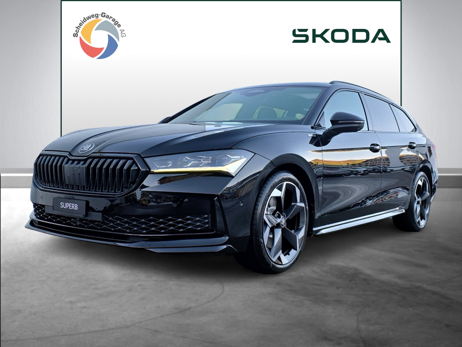 SKODA Superb Combi 2.0 TSI Sportline 4x4 DSG-image-0