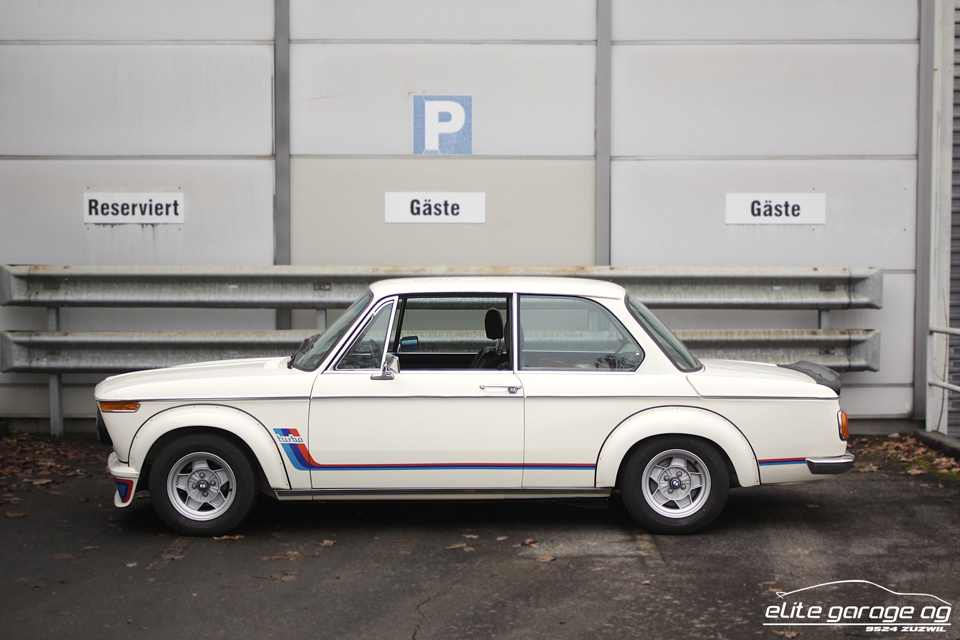 BMW 2002 Turbo VETERANENGEPRÜFT-image-1