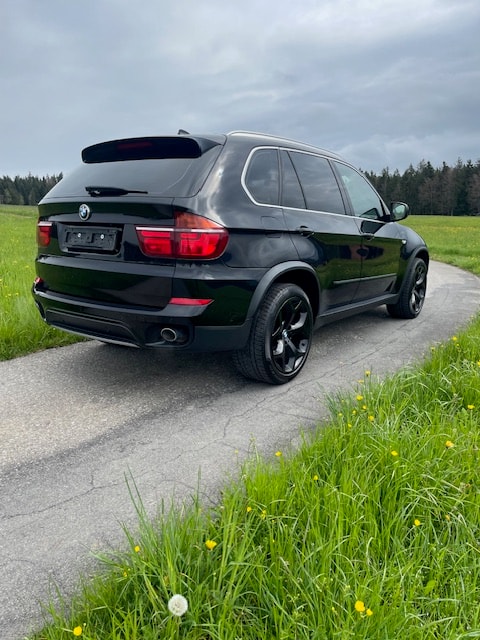 BMW X5 xDrive 40d Steptronic-image-3
