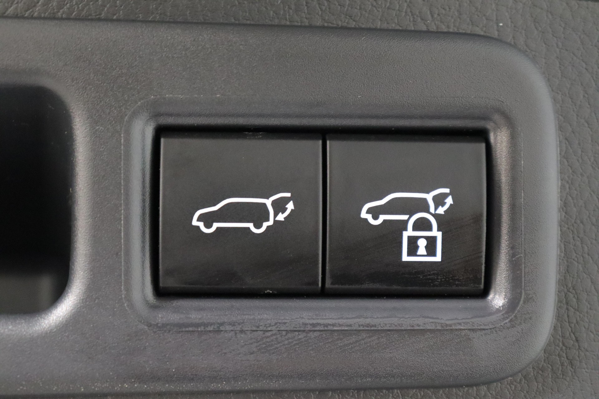 LEXUS RX 350h F-Line-image-17