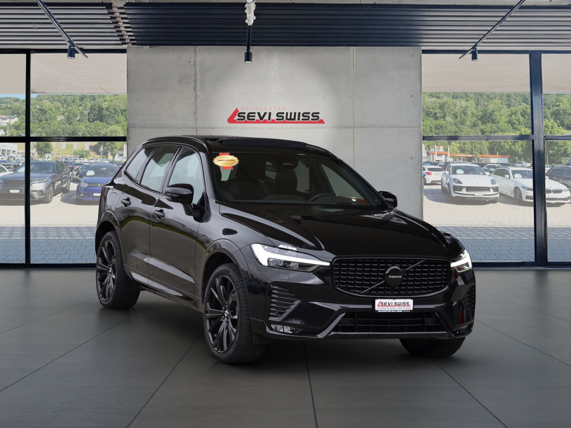 VOLVO XC60 B5 Benzin Mild Hybrid AWD Ultra Dark Geartronic*Ab MFK,Werksgarantie bis 06.2026*-image-0