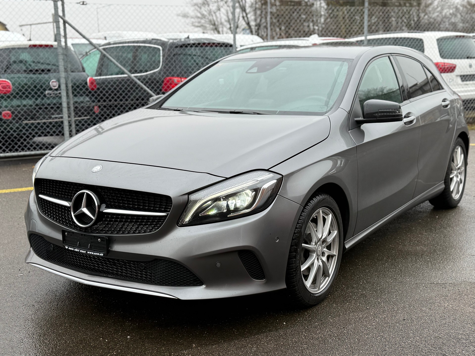 MERCEDES-BENZ A 200 Urban 7G-DCT