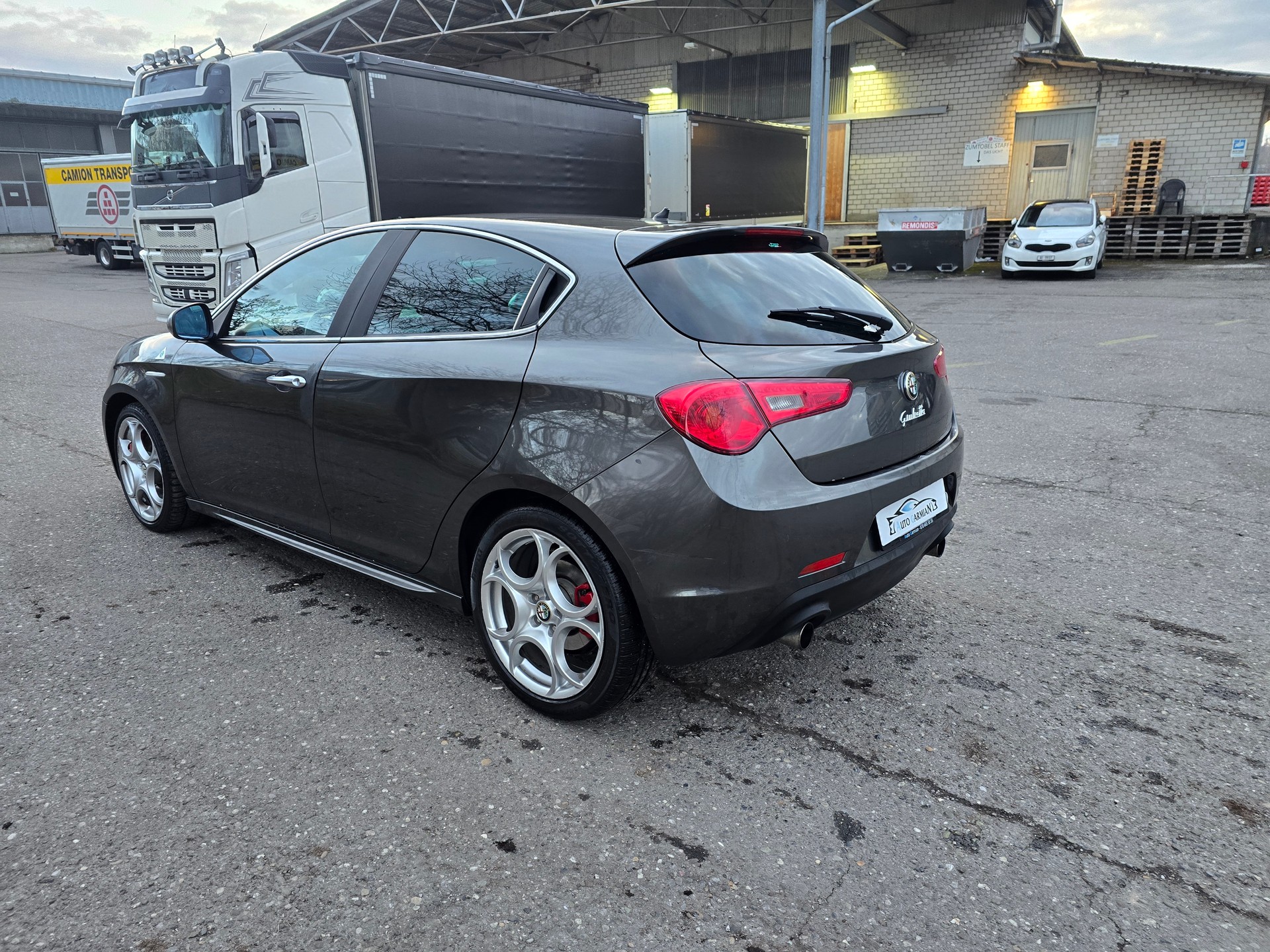 ALFA ROMEO Giulietta 1750 TBi Quadrifoglio Verde-image-5