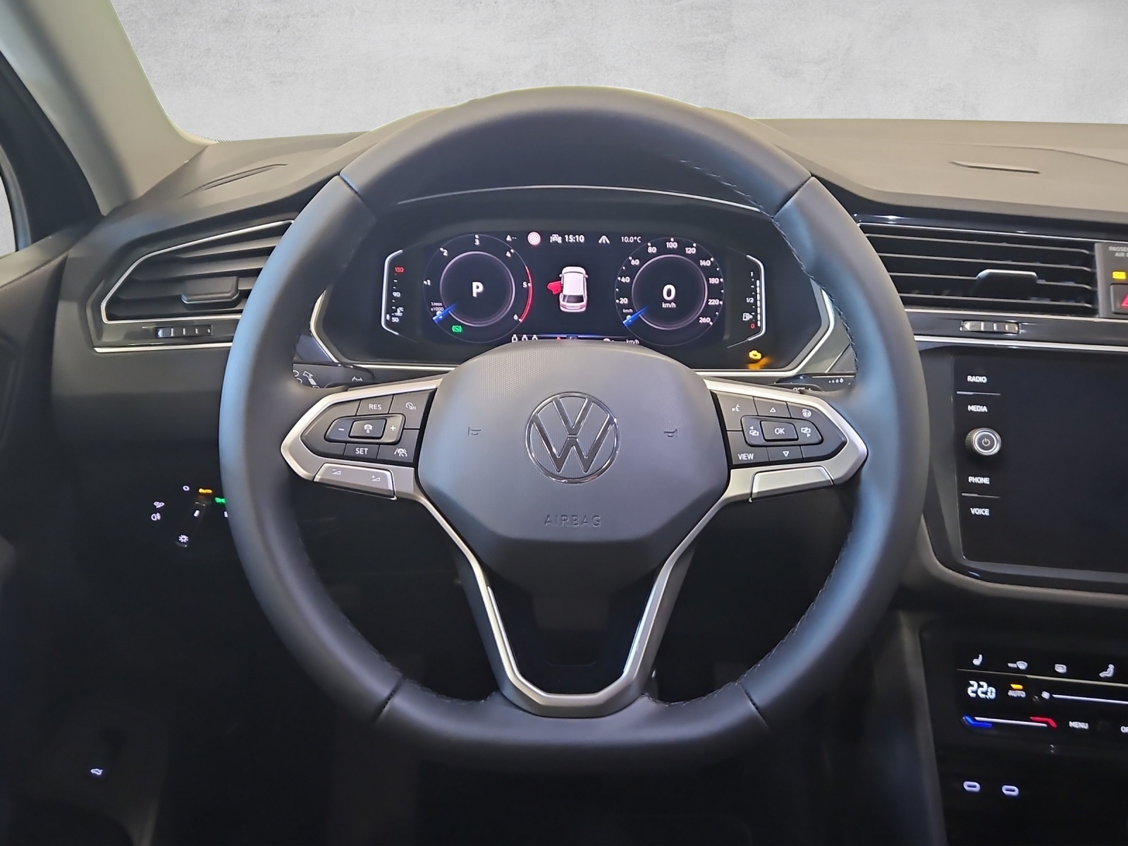 VW Tiguan 2.0 TDI SCR Elegance 4Motion DSG-image-10