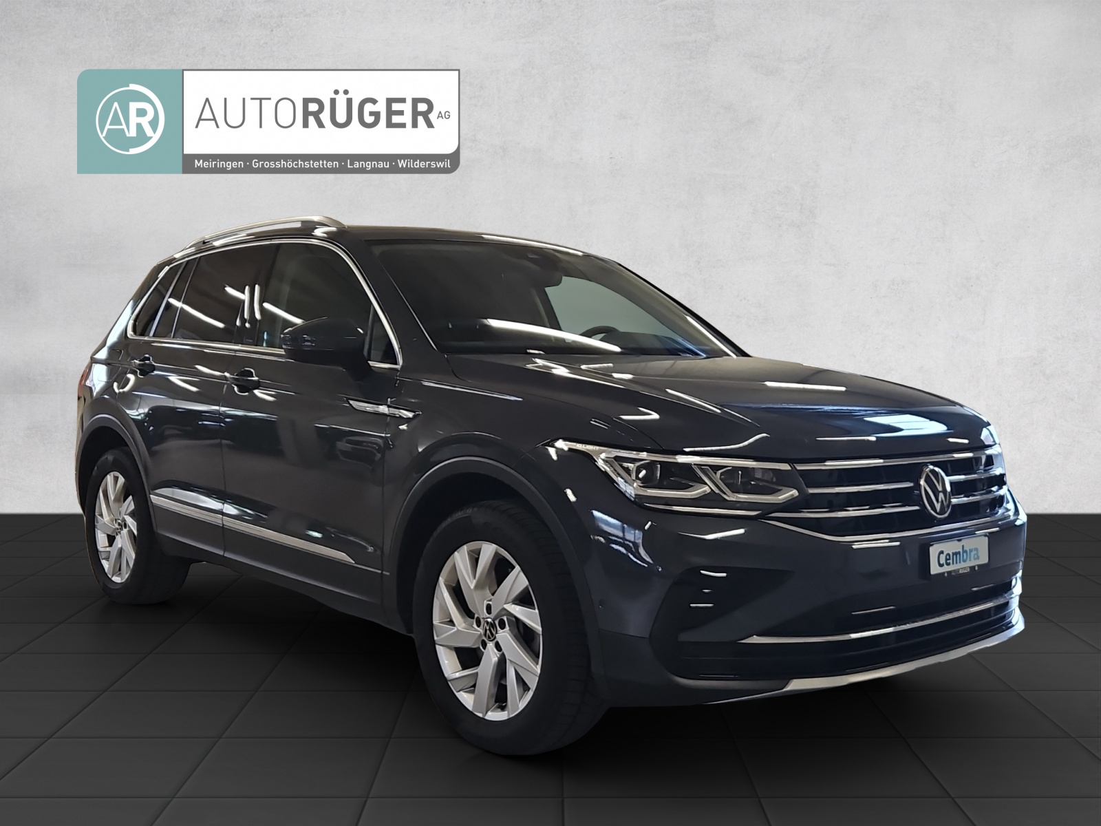 VW Tiguan 2.0 TDI SCR Elegance 4Motion DSG-image-7