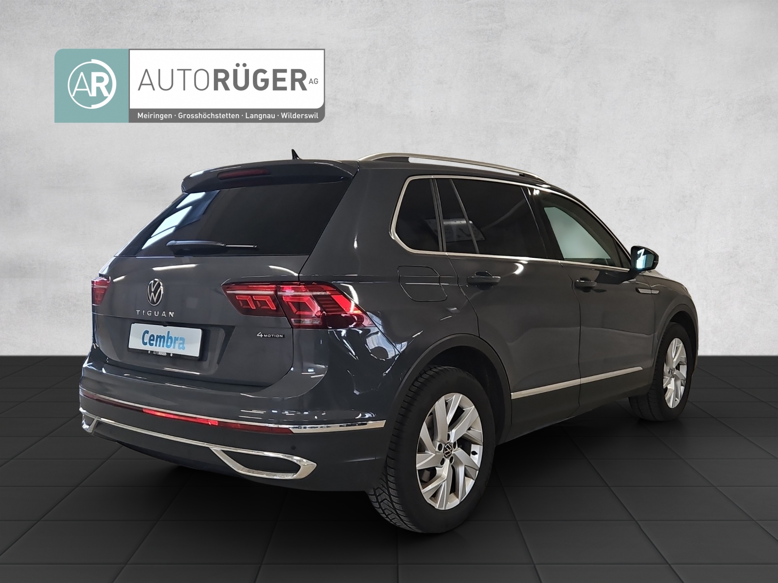 VW Tiguan 2.0 TDI SCR Elegance 4Motion DSG-image-5