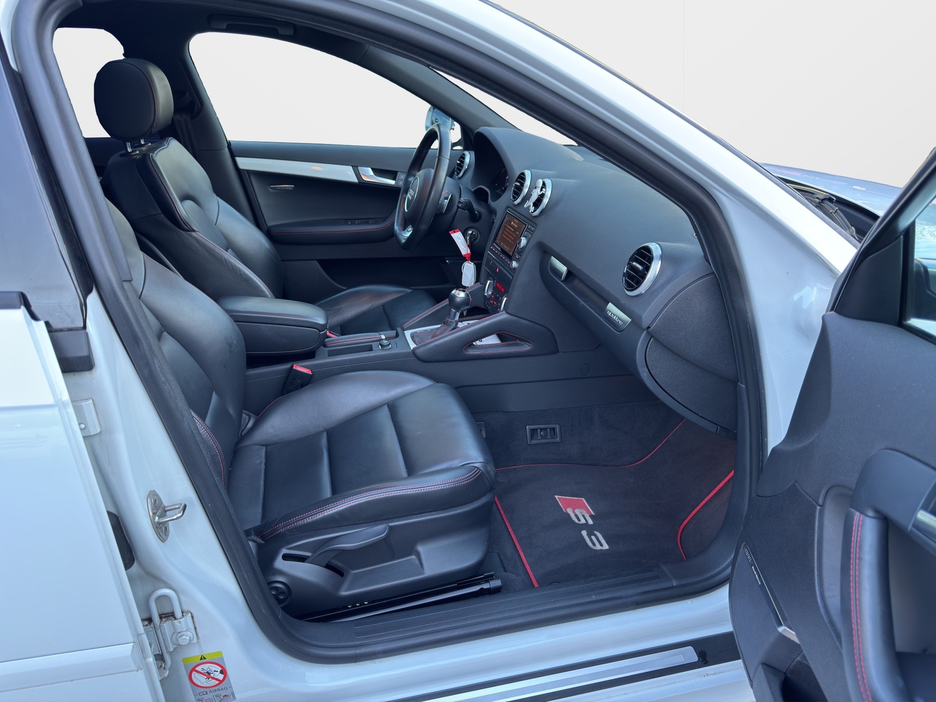 AUDI S3 Sportback 2.0 TFSI quattro S-tronic ABT-image-12