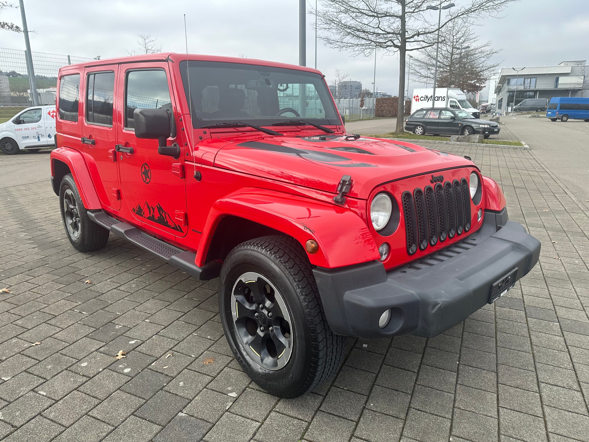 JEEP Wrangler 2.8CRD Unlimited Sahara X Automatic Hardtop-image-2