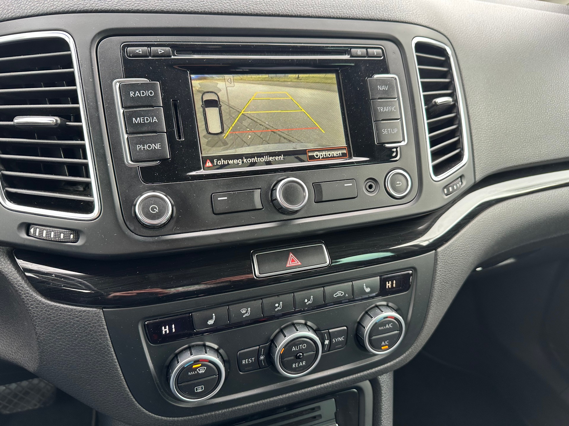 SEAT Alhambra 2.0 TDI Style Eco DSG-image-10