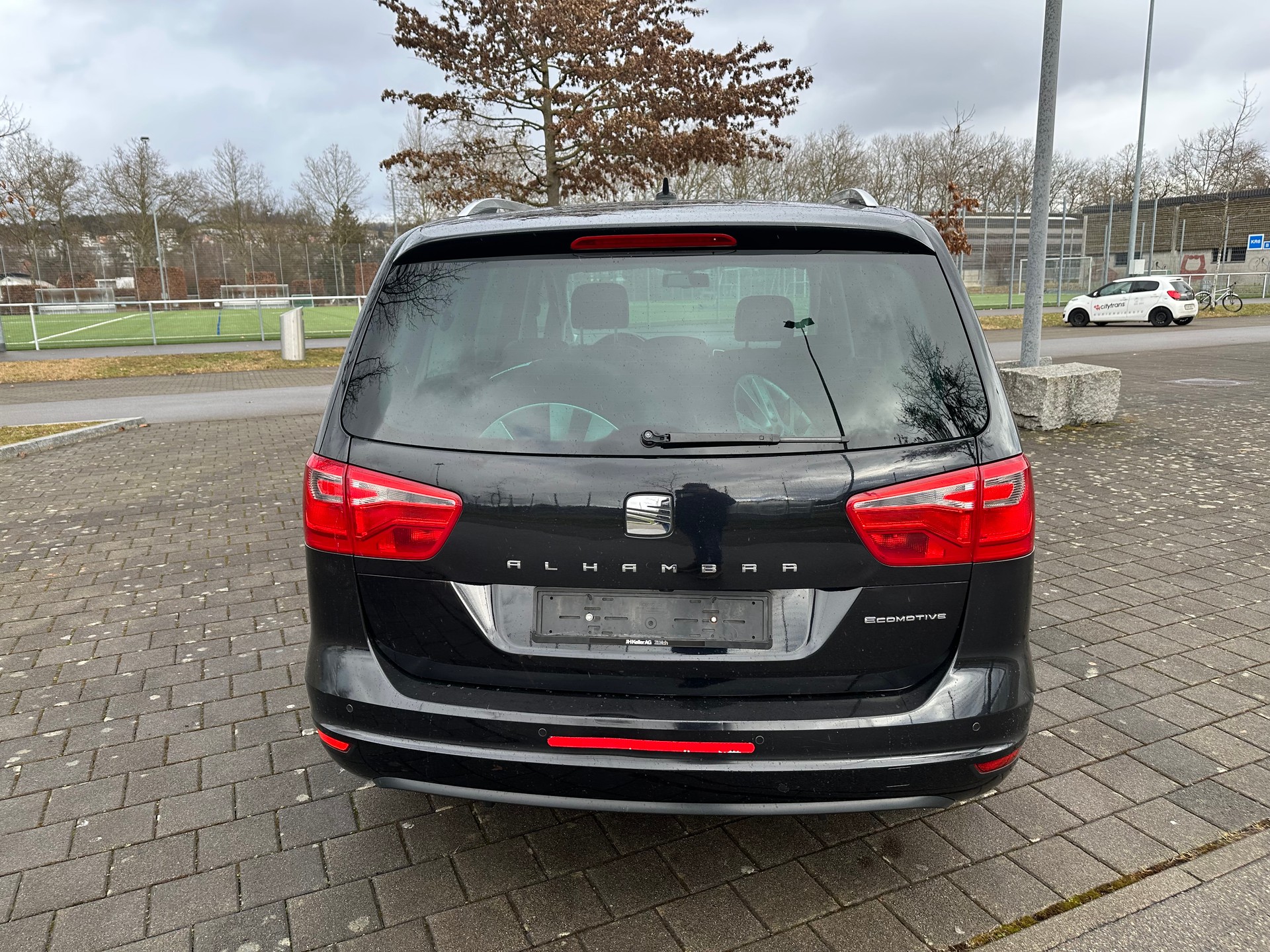 SEAT Alhambra 2.0 TDI Style Eco DSG-image-4