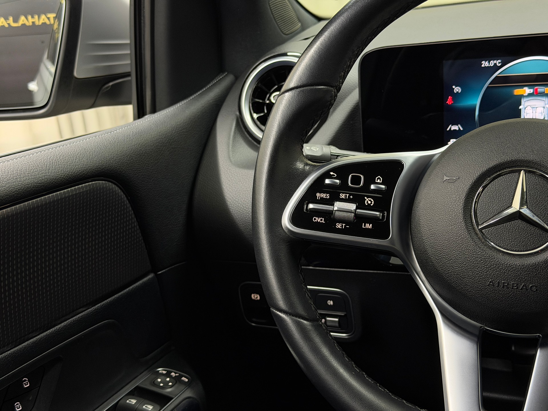 MERCEDES-BENZ B 160 Progressive-image-15
