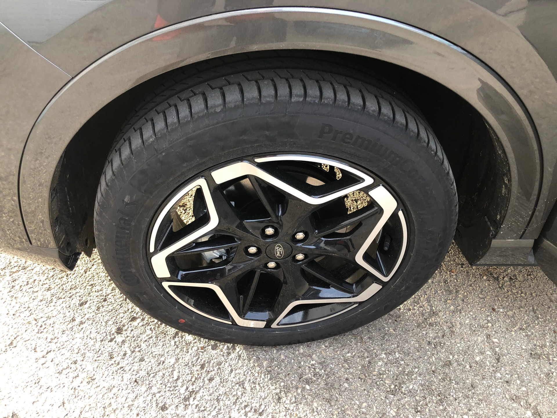 FORD Kuga 2.5 FHEV ST-Line 4WD-image-14
