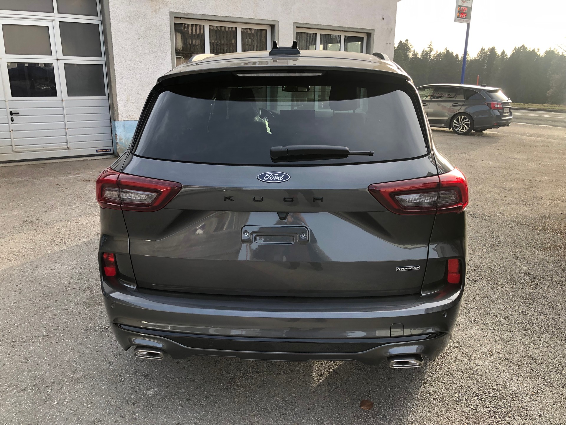 FORD Kuga 2.5 FHEV ST-Line 4WD-image-5