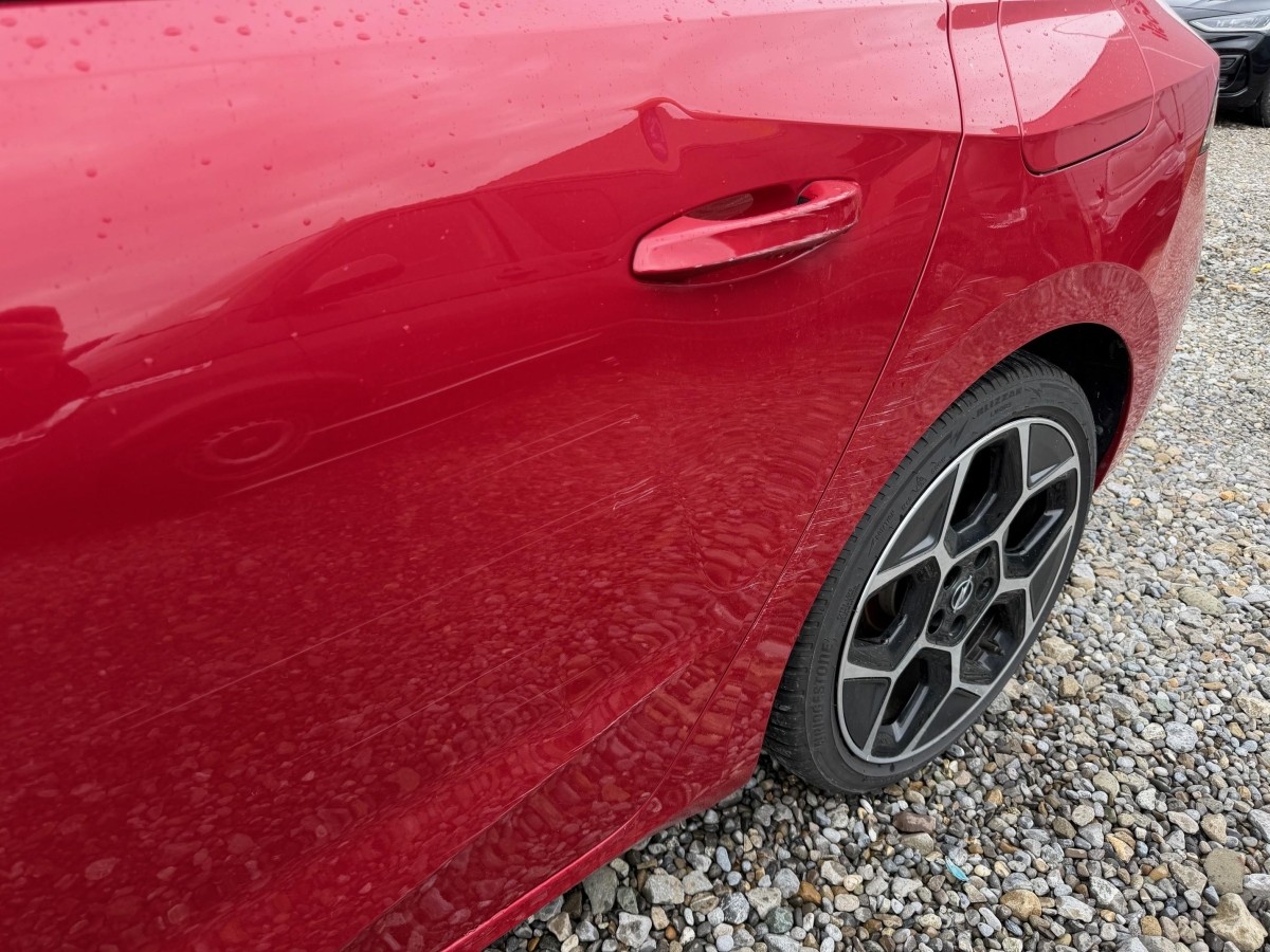 OPEL Astra 1.6 PHEV Turbo Swiss Plus A-image-8
