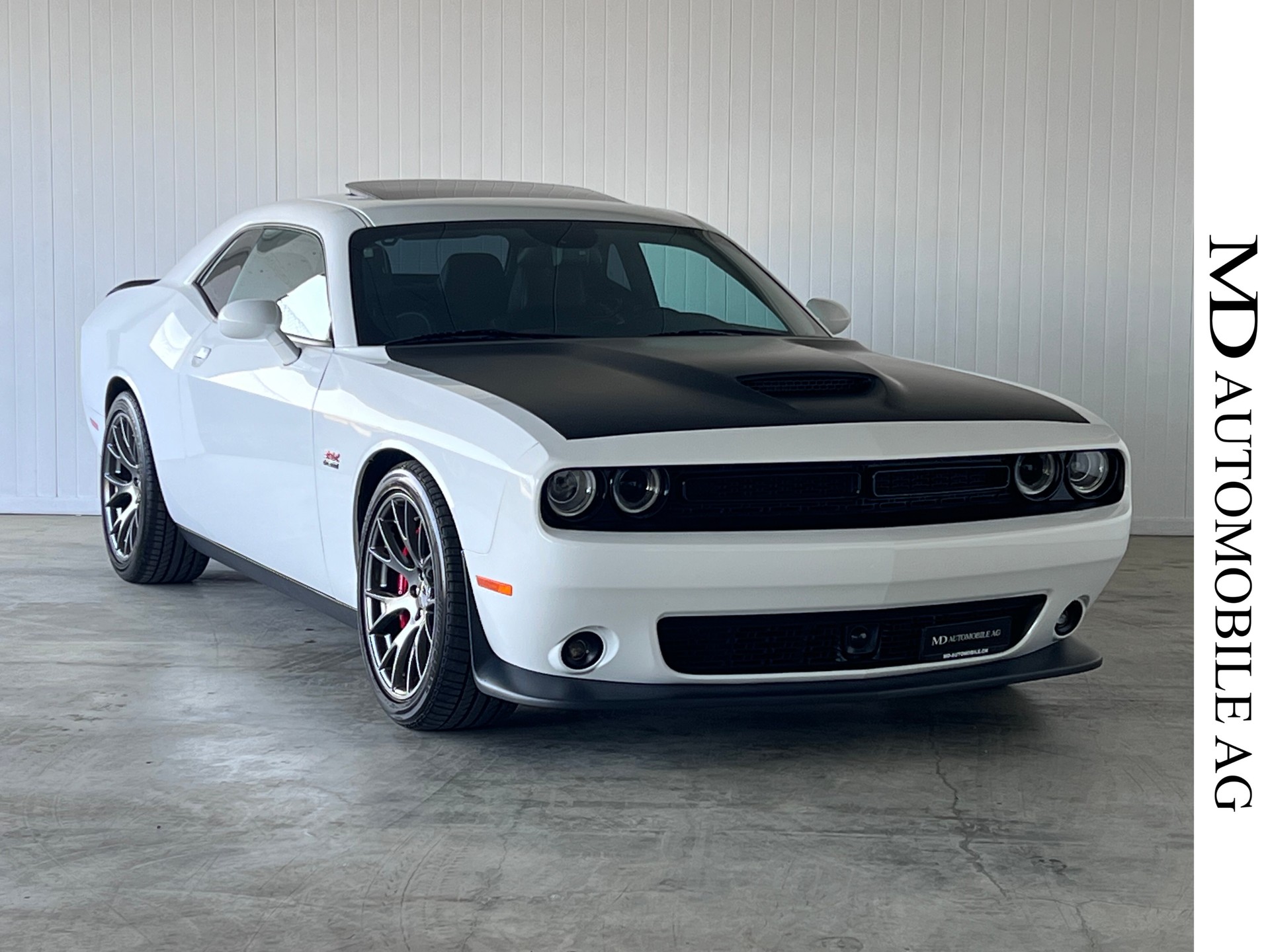 DODGE SRT 392 6.4 V8 HEMI