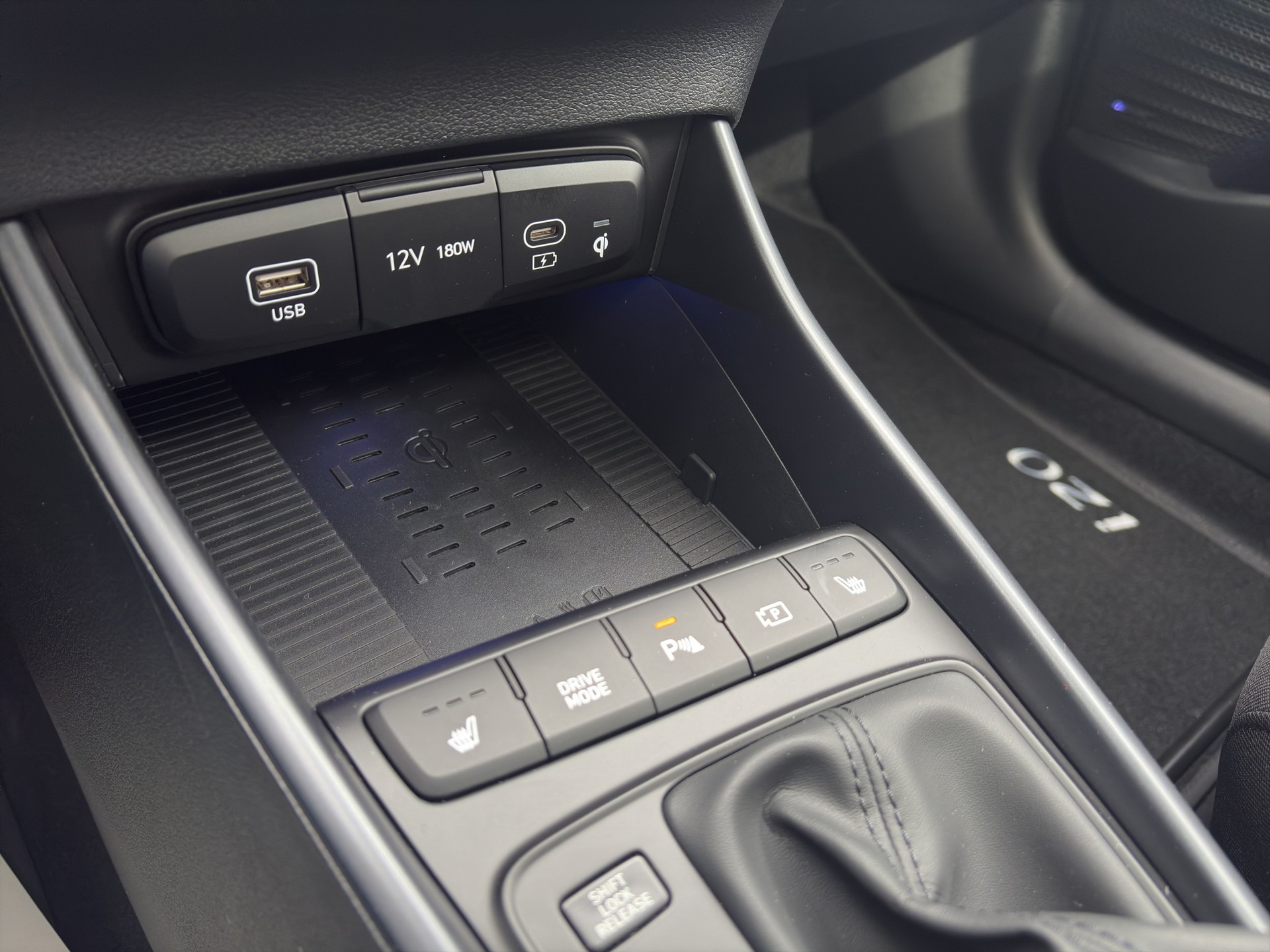 HYUNDAI i20 1.0 T-GDi Vertex DCT-image-20