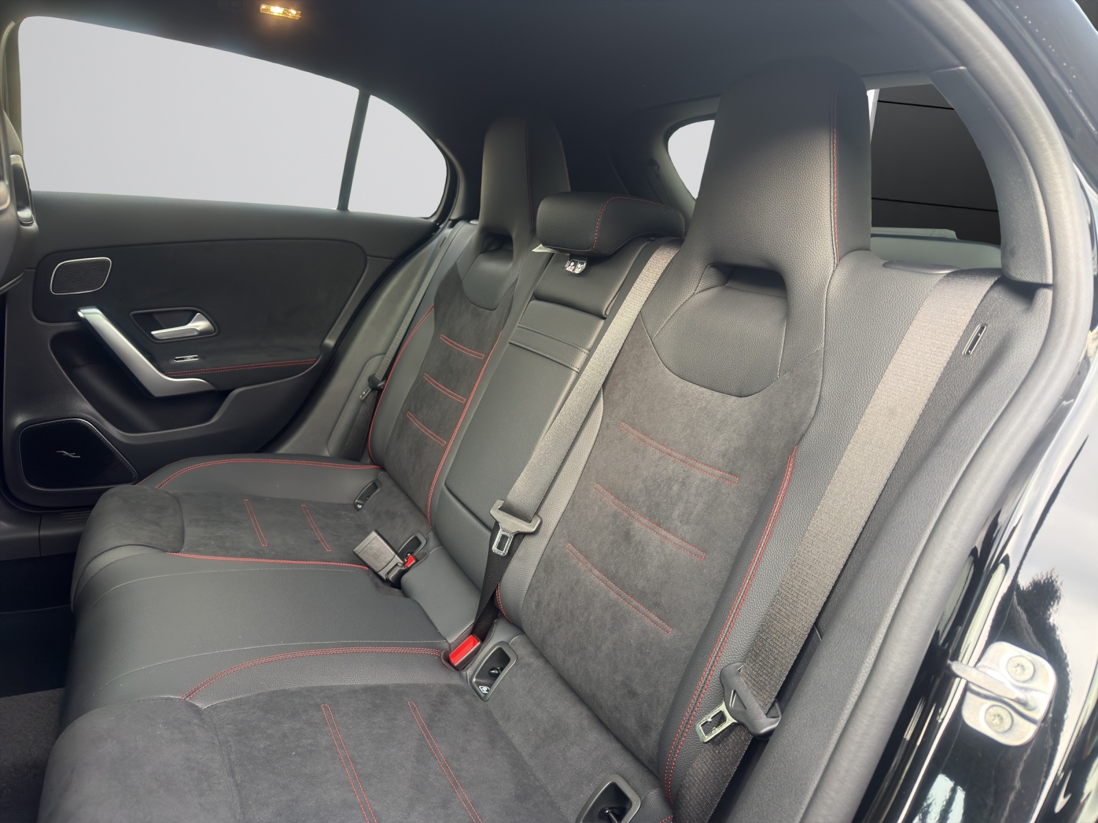 Image MERCEDES-BENZ A-250 A 250 4Matic 8G-DCT