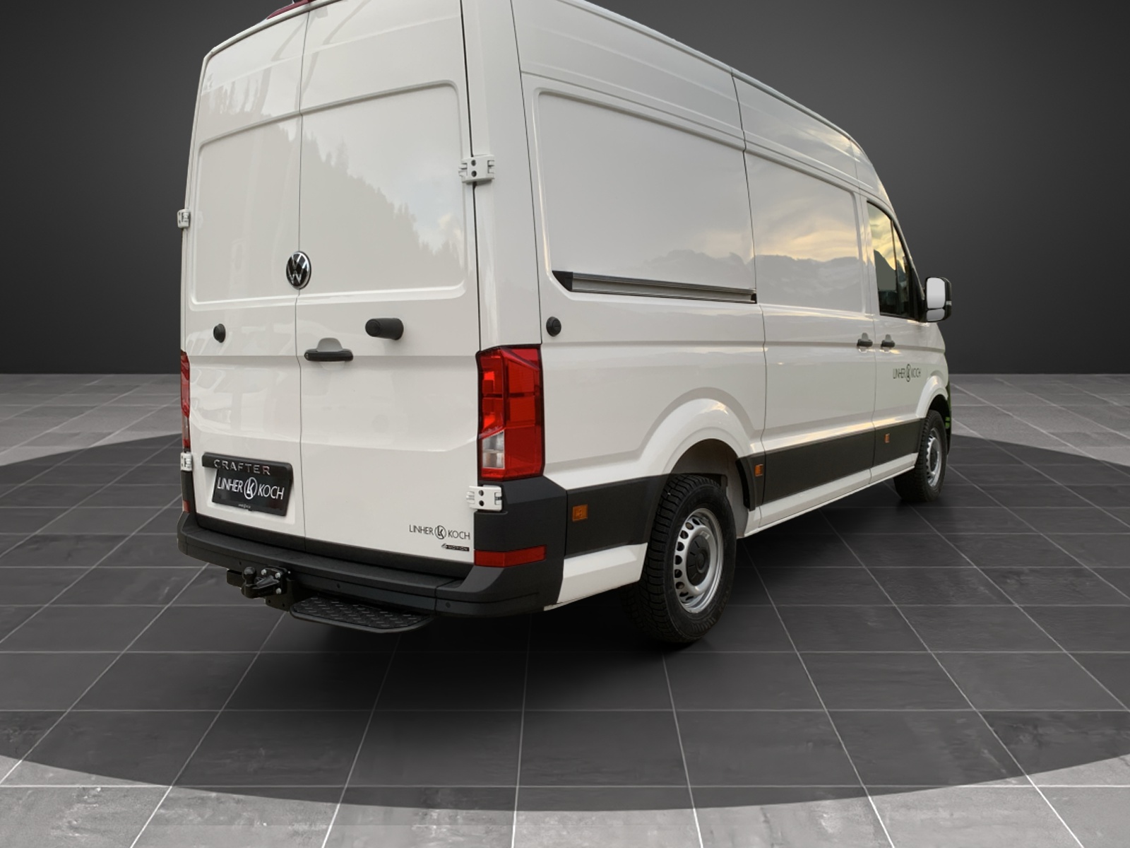 VW Crafter 35 Kasten 2.0 BiTDI L3H3 4Motion A-image-4