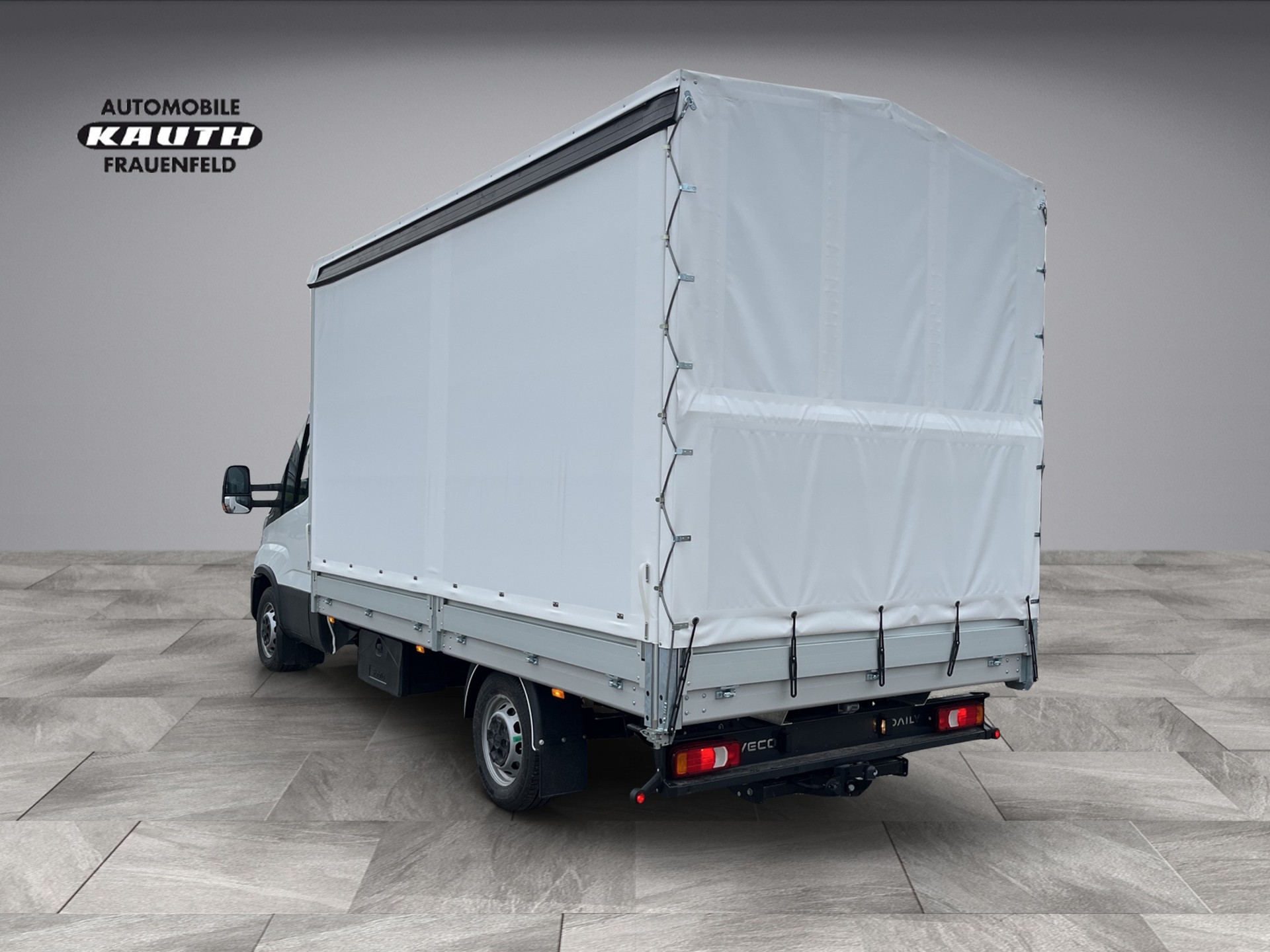 IVECO Daily 35S 18 A-8 180 PS, Brücke mit Schiebe-Plane, Anhängelast 3'500 kg.-showroom-element-2