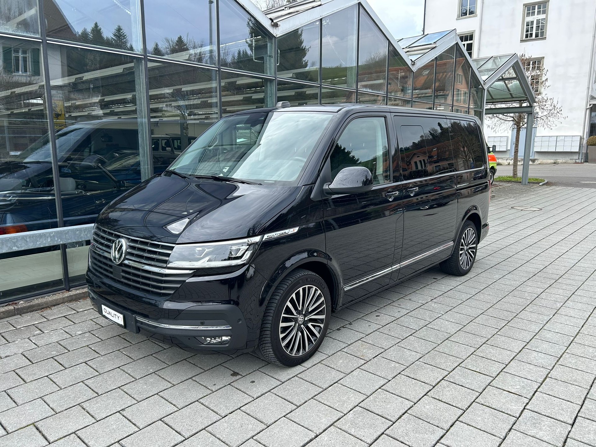 VW T6.1 Multivan 2.0 Bi-TDI Highline 4Motion DSG-image-0