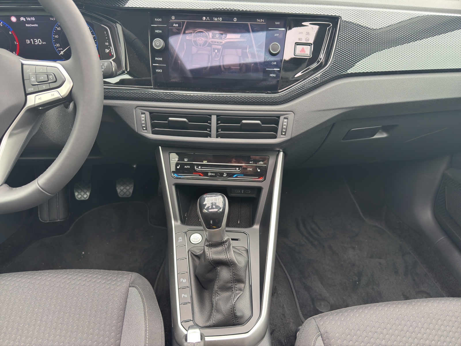 VW Polo 1.0 TSI Life "Polo Projekt"-image-11