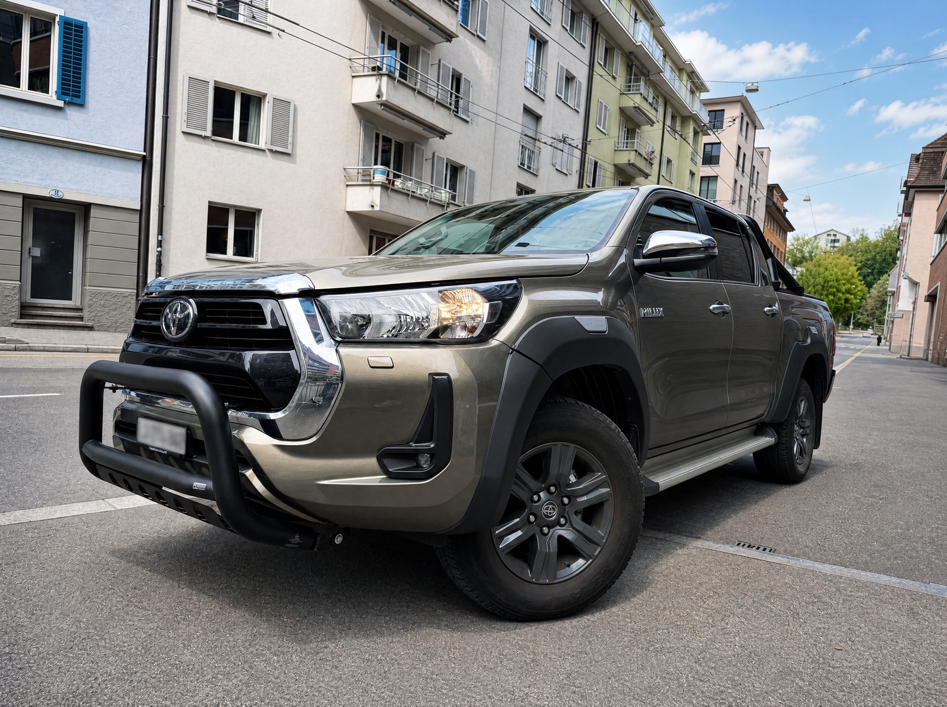 TOYOTA Hilux 2.4d Comfort Double Cab 4x4-image-0