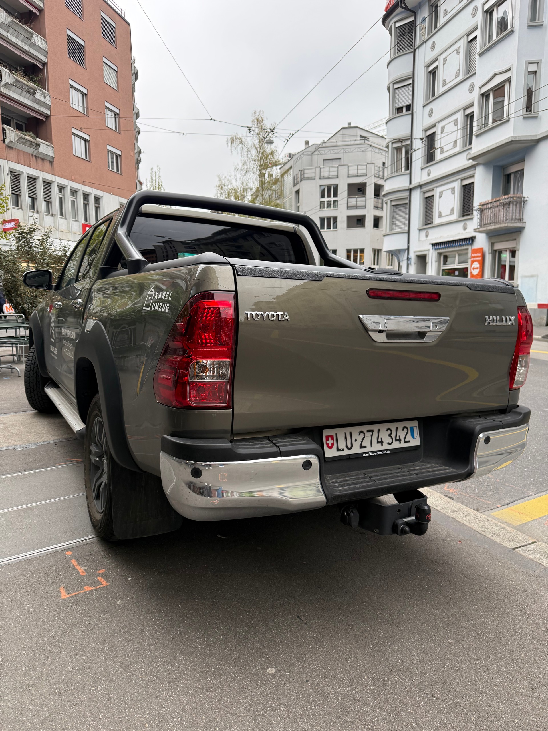 TOYOTA Hilux 2.4d Comfort Double Cab 4x4-image-1