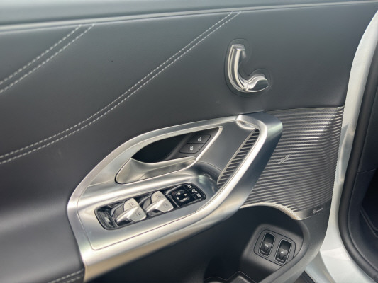MERCEDES-BENZ GLC 400 4MATIC 94 kWh EQ-image-9