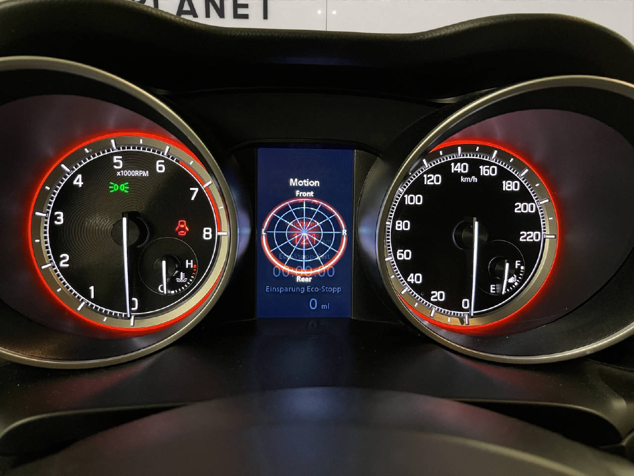 SUZUKI Swift 1.2 Compact Top Hybrid-image-9
