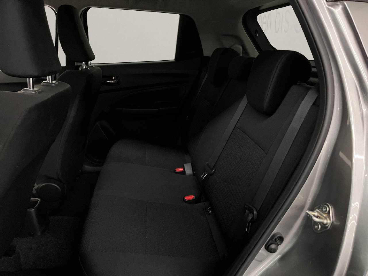 SUZUKI Swift 1.2 Compact Top Hybrid-image-10