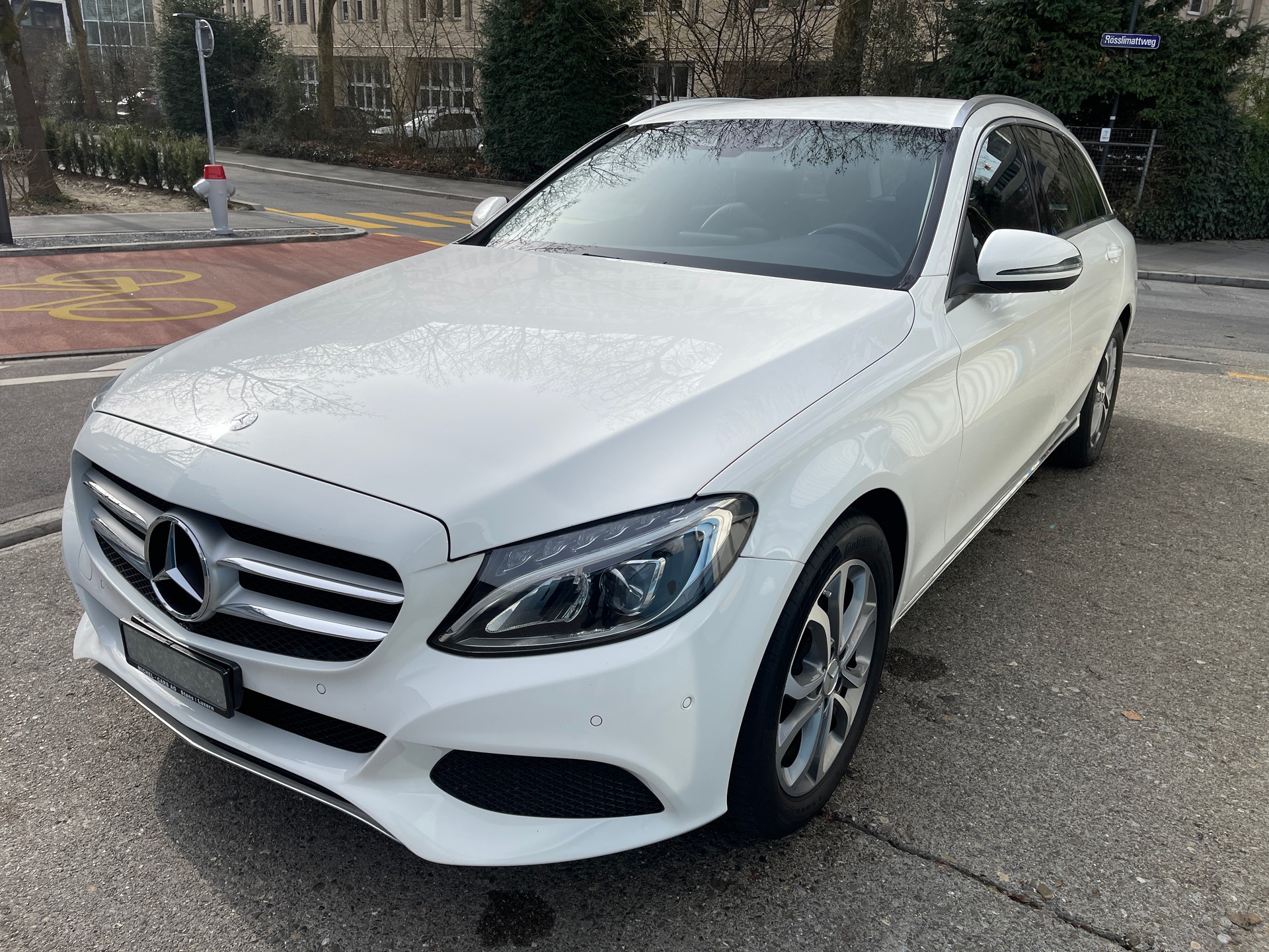 MERCEDES-BENZ C 180 Exclusive 9G-Tronic-image-0