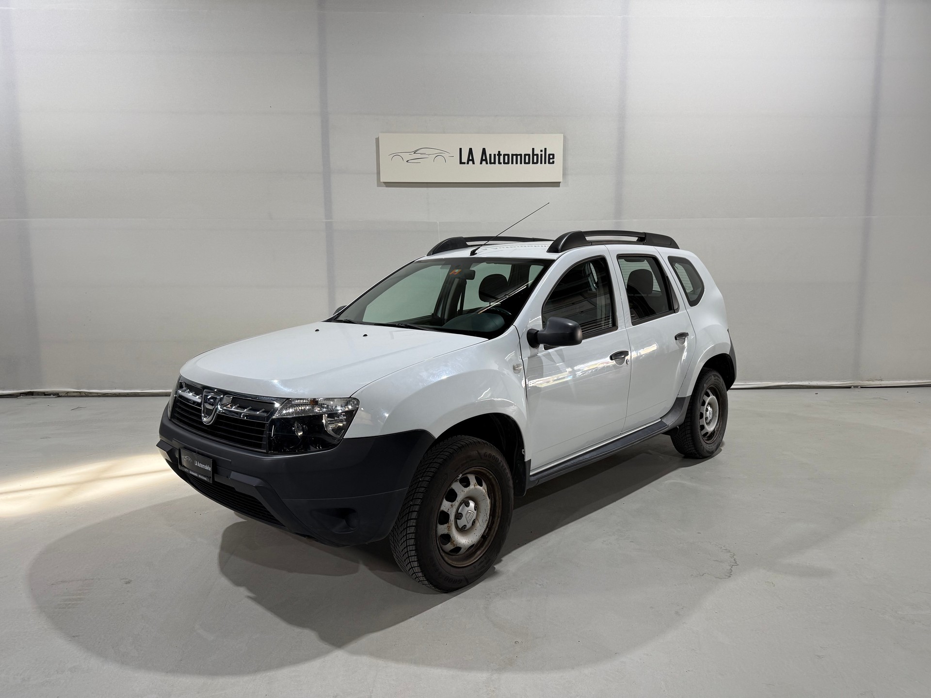 DACIA Duster 1.6 Ambiance 4x4-image-0