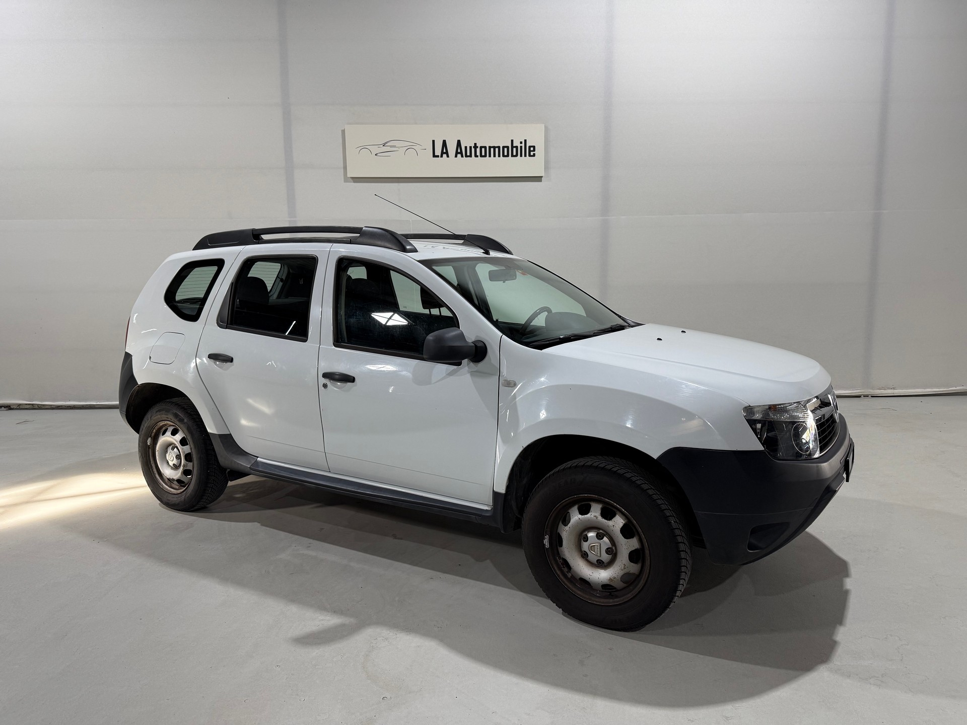 DACIA Duster 1.6 Ambiance 4x4-image-5