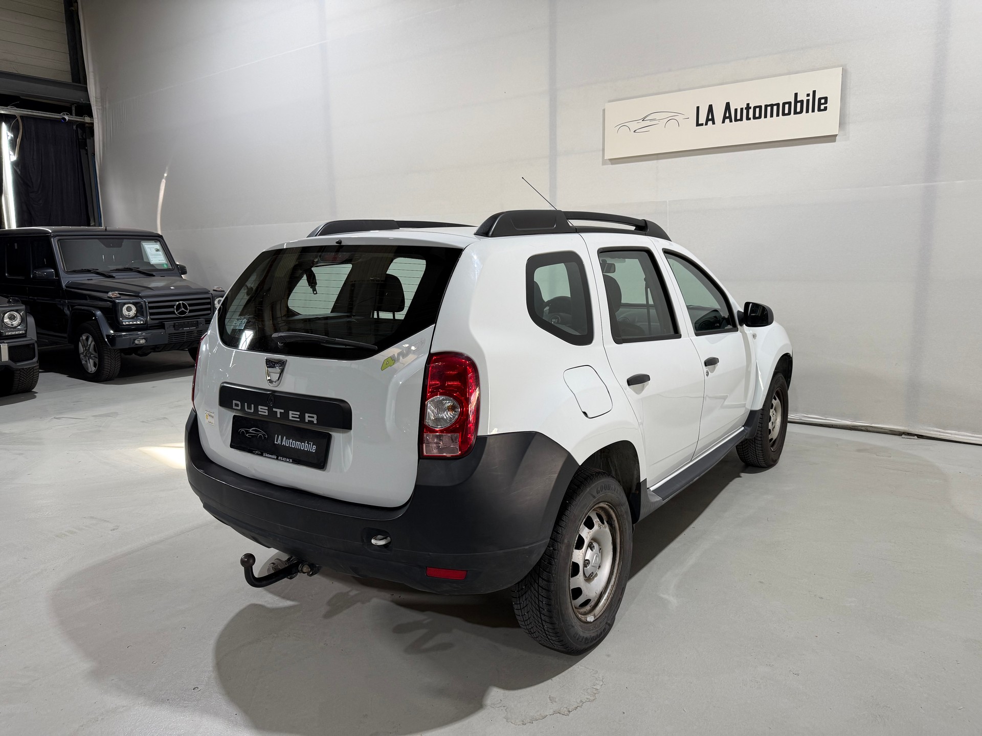 DACIA Duster 1.6 Ambiance 4x4-image-8