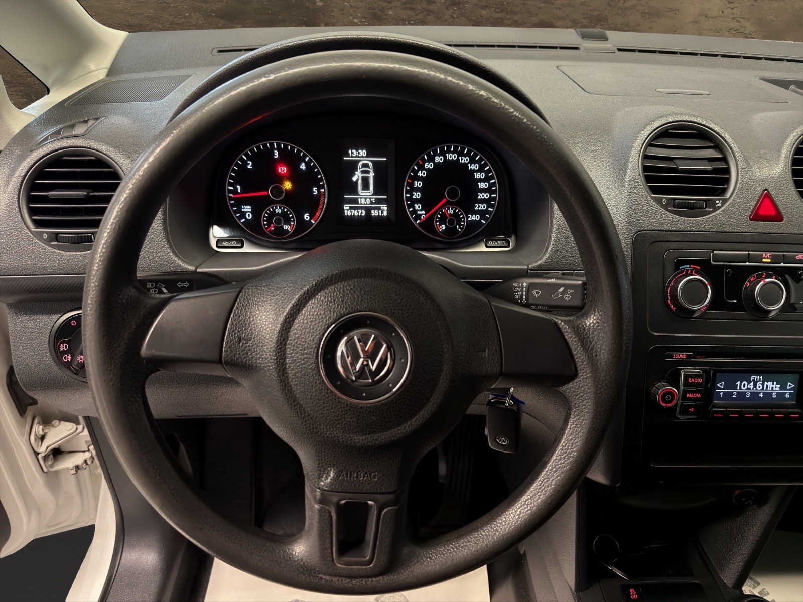 VW VW Caddy 1.6 TDI, 75PS-image-8