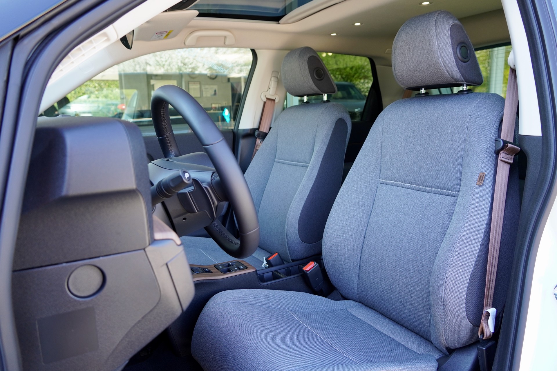HONDA e-image-8
