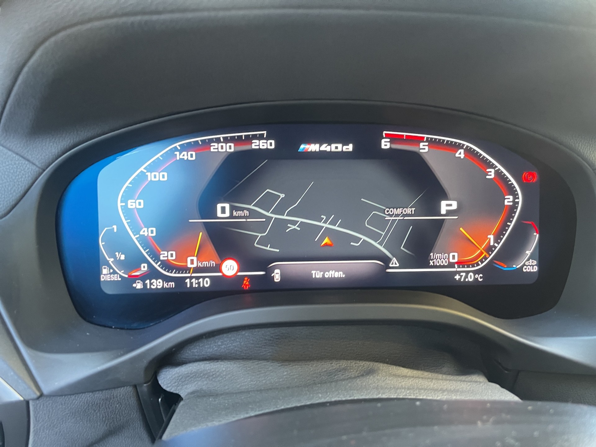 BMW X4 xDrive 48V M40d Steptronic-image-12