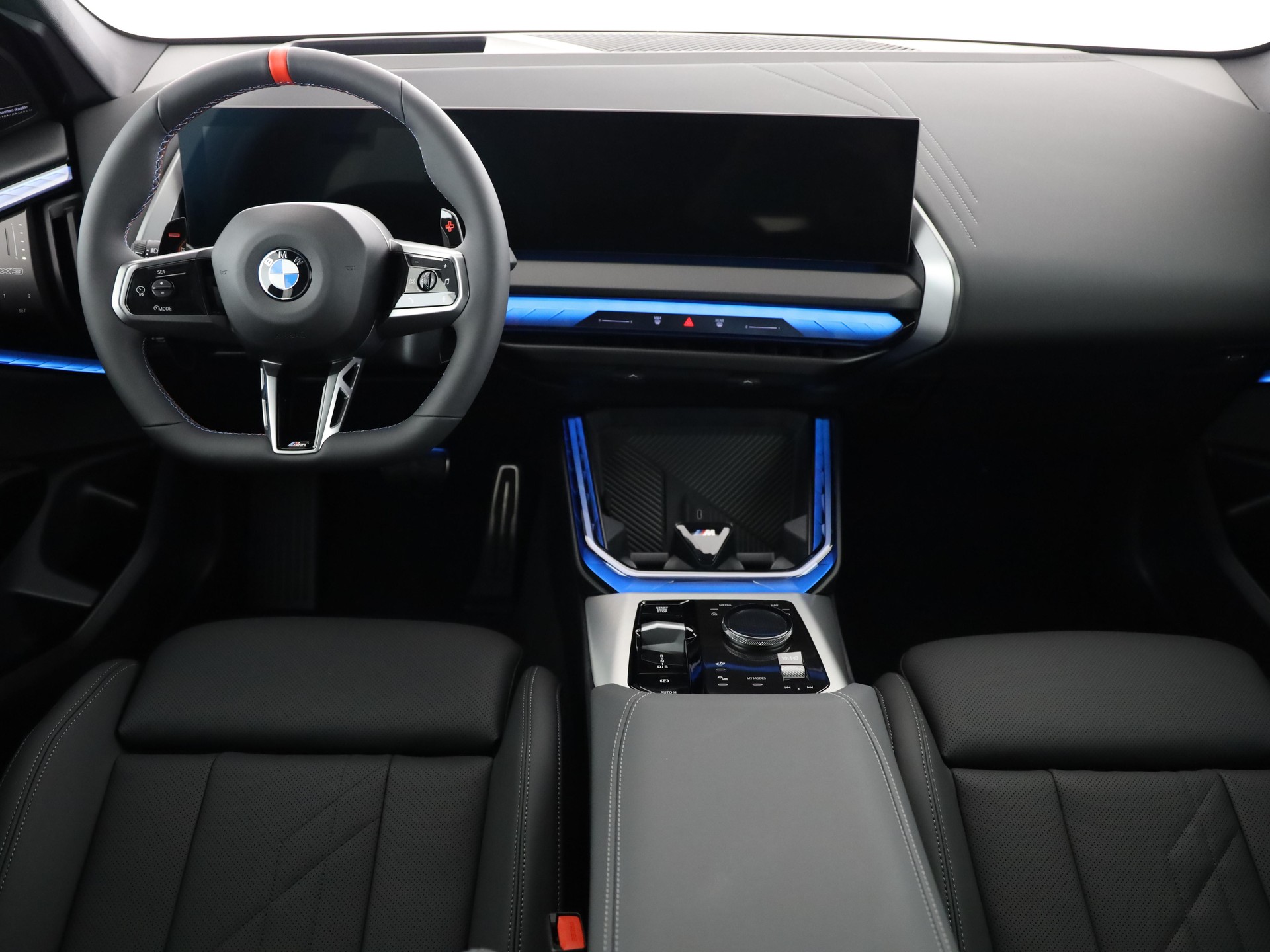 BMW X3 M50i-image-4