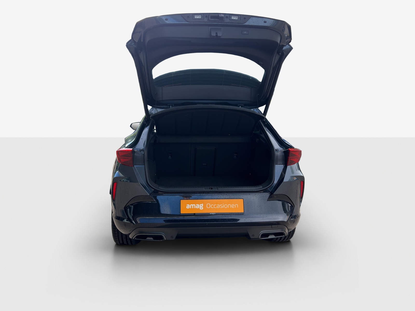 CUPRA Formentor 1.5 e-HYBRID pHEV DSG-image-12