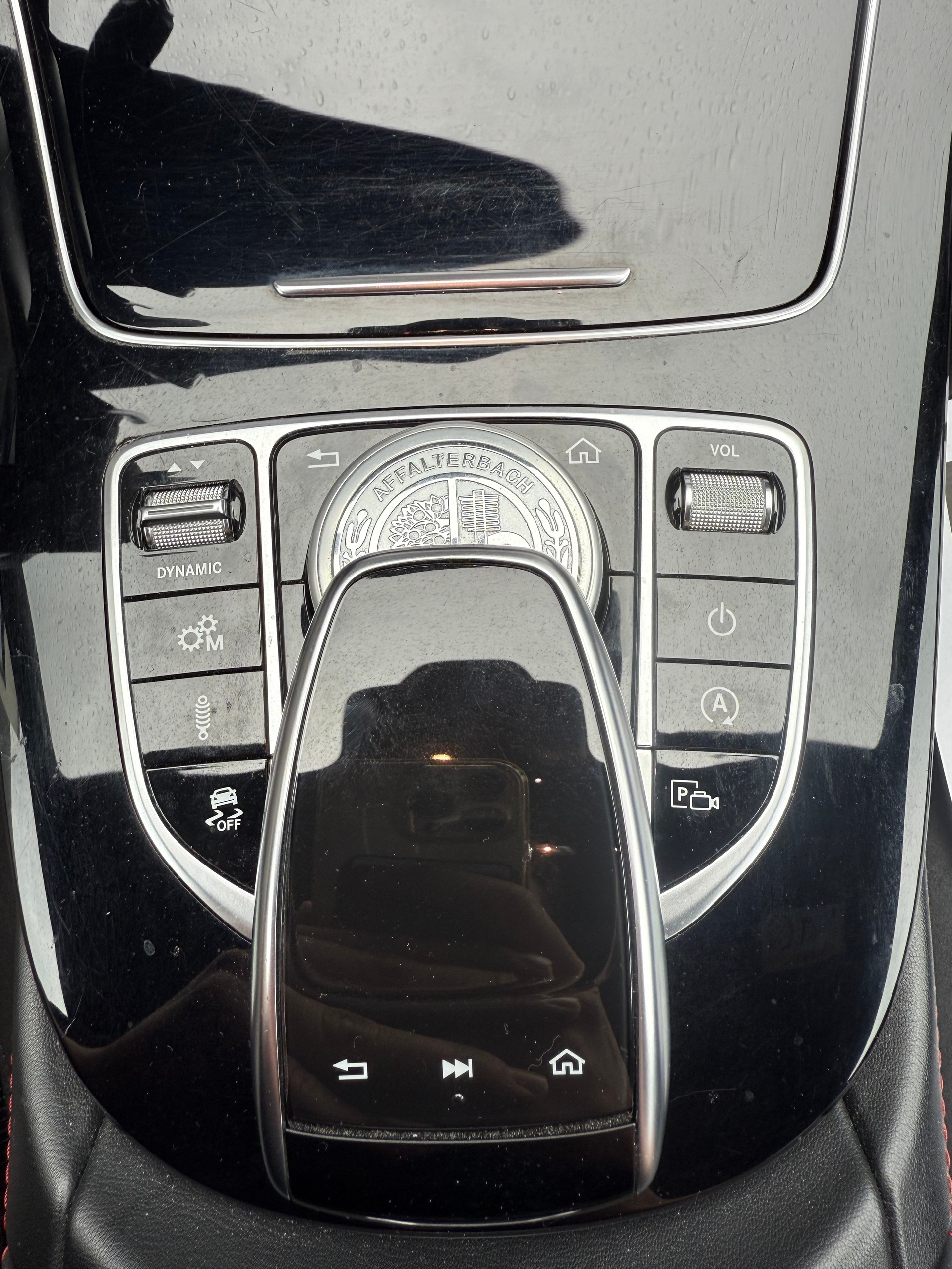 MERCEDES-BENZ E 43 AMG 4Matic 9G-Tronic-image-10