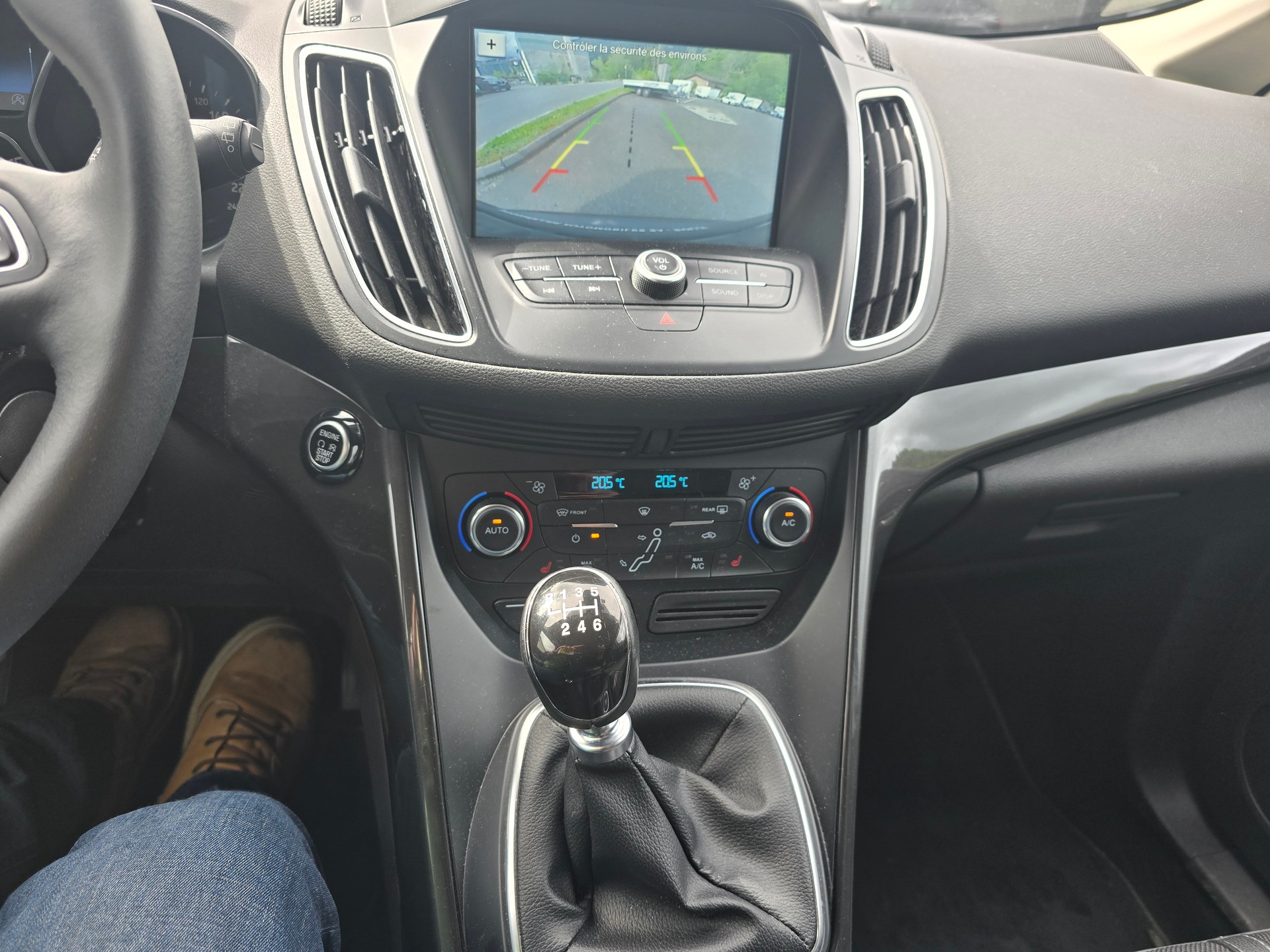 FORD C-Max 1.5 SCTi Titanium-image-12