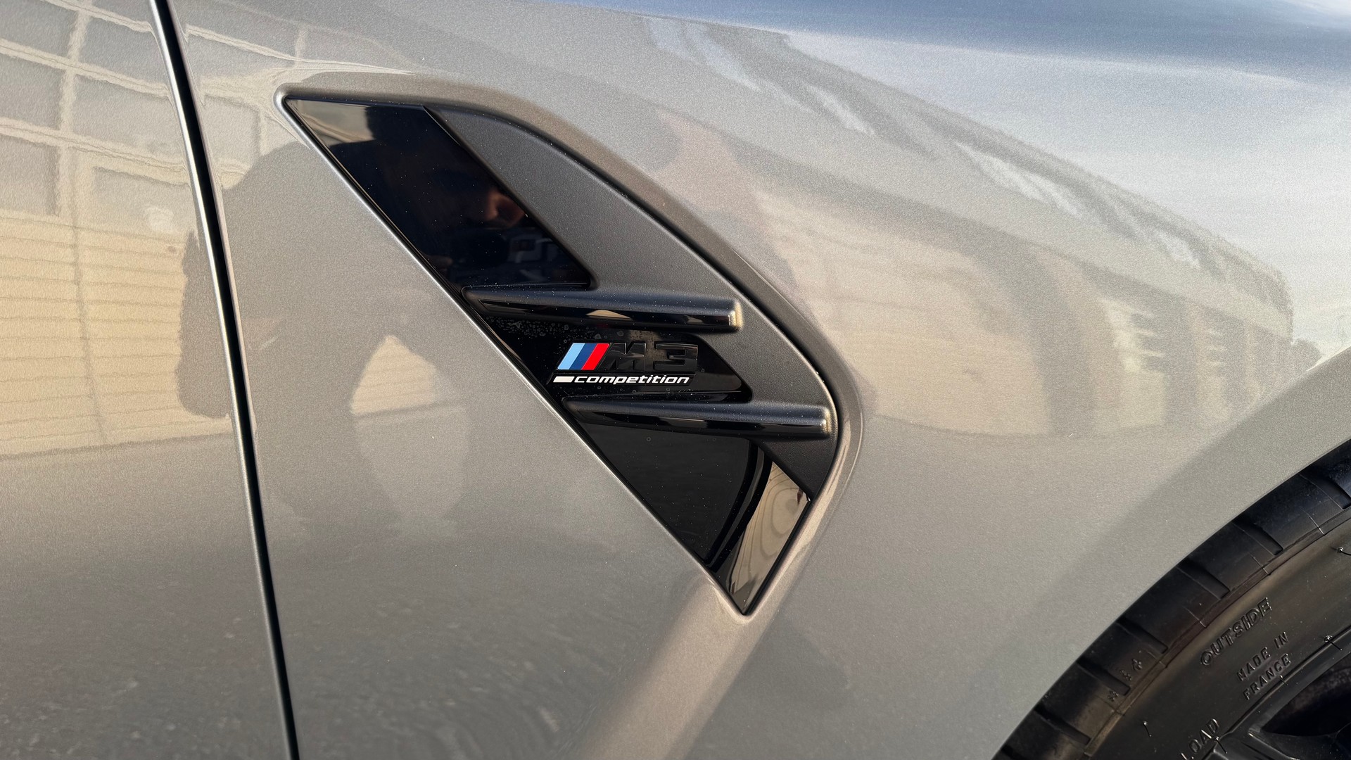BMW Compétition-showroom-element-3