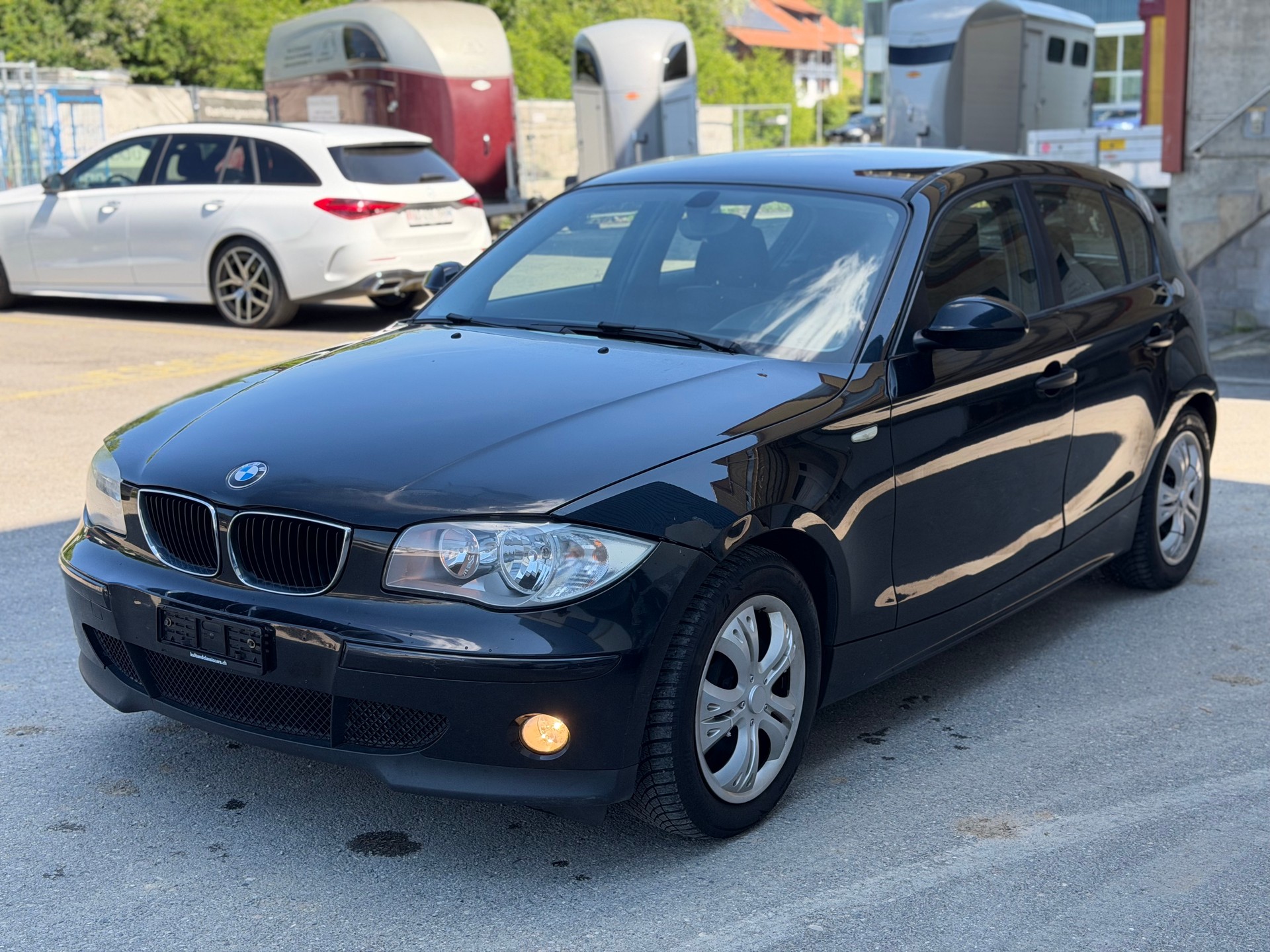 BMW 116i-image-0